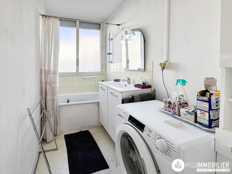 Appartement - 90 m² - 4 pièces