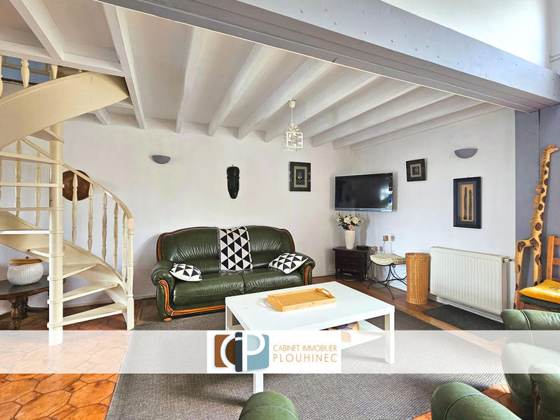 Maison - 92 m² - 5 pièces