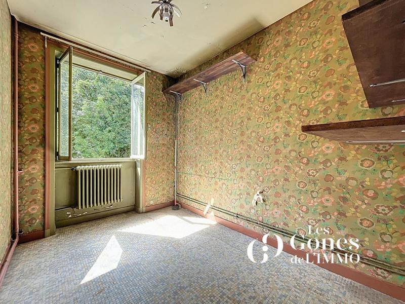 Maison - 246 m² - 6 pièces