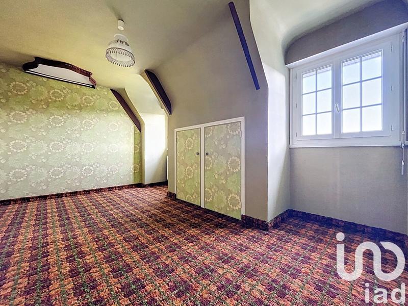 Maison - 186 m² - 5 pièces