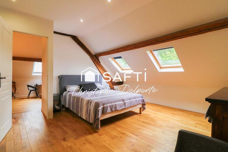 Maison - 310 m² - 10 pièces