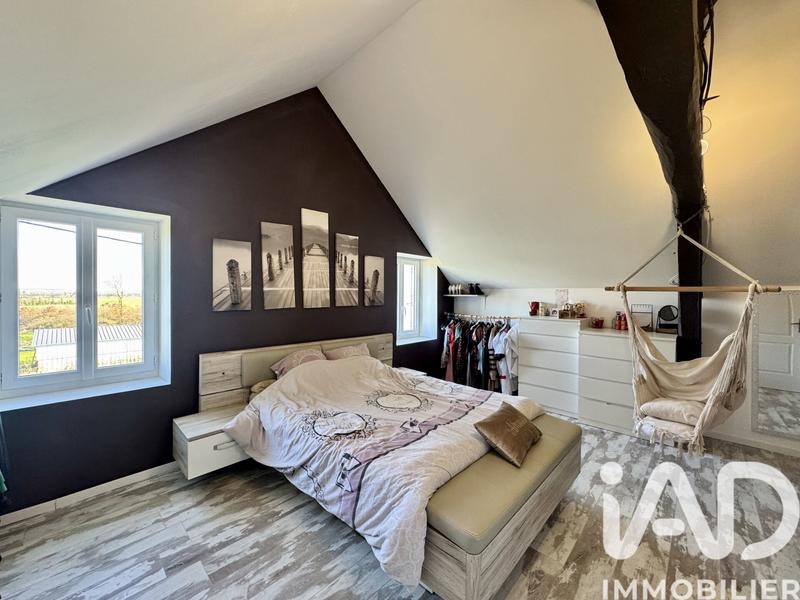 Maison - 121 m² - 4 pièces