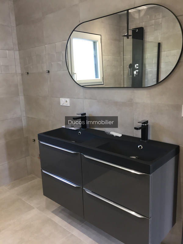 Villa - 90 m² - 4 pièces