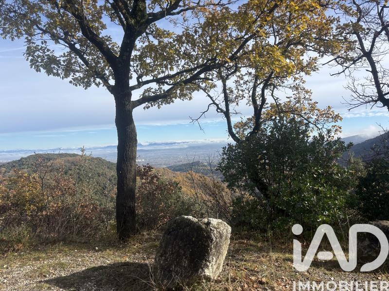 Maison - 67 m² - 4 pièces