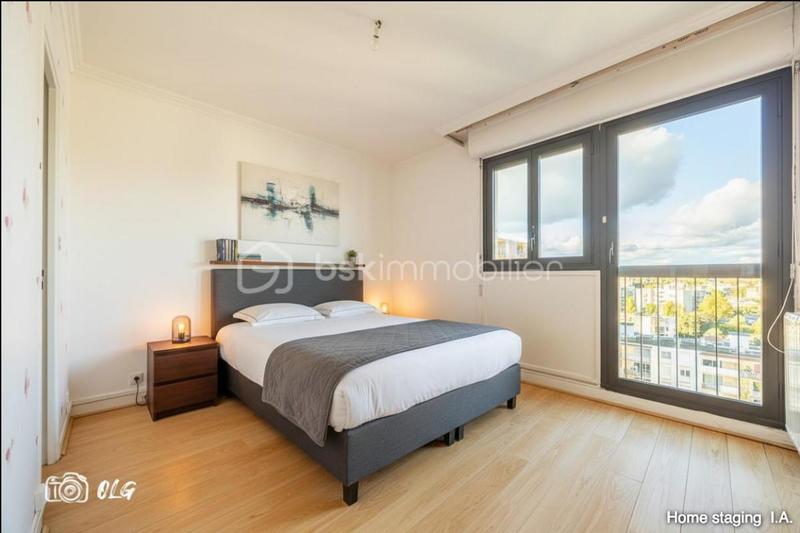 Appartement - 100 m² - 3 pièces