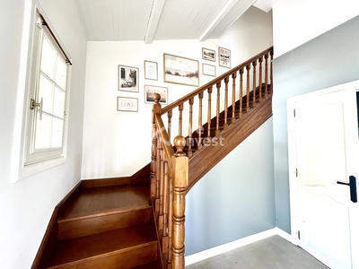 Villa - 192 m² - 8 pièces