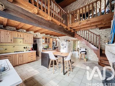 Maison de village - 175 m² - 6 pièces