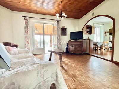 Maison traditionnelle - 99 m² - 3 pièces