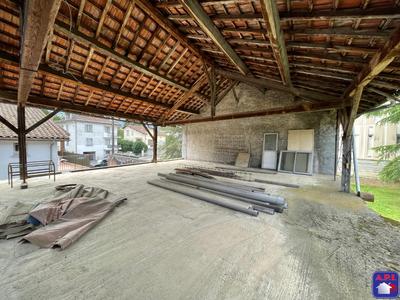 Grange - 173 m² - 3 pièces