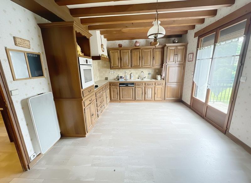 Maison ancienne - 240 m² - 12 pièces