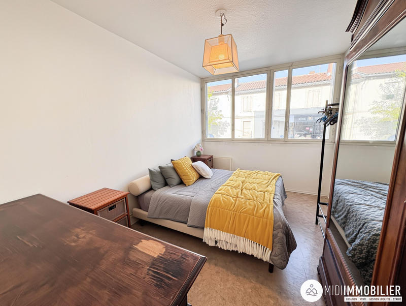 Appartement - 90 m² - 4 pièces