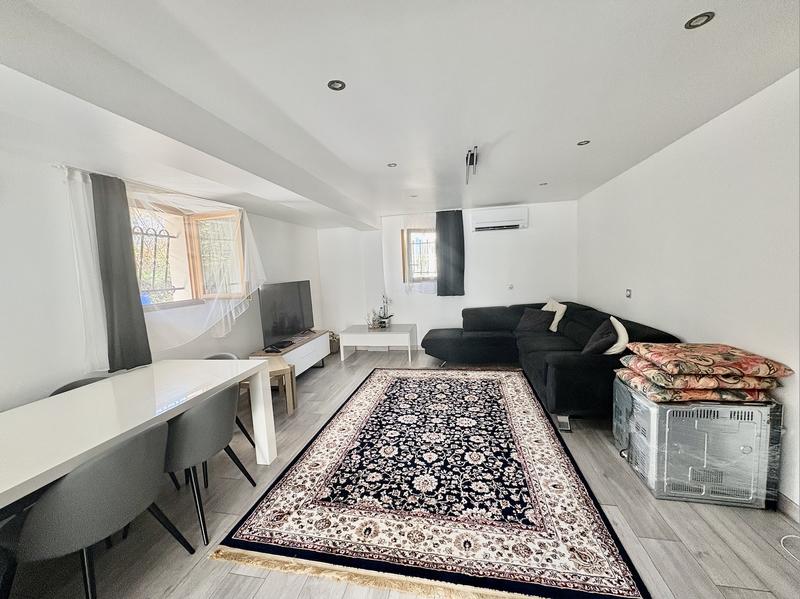 Maison - 189 m² - 7 pièces