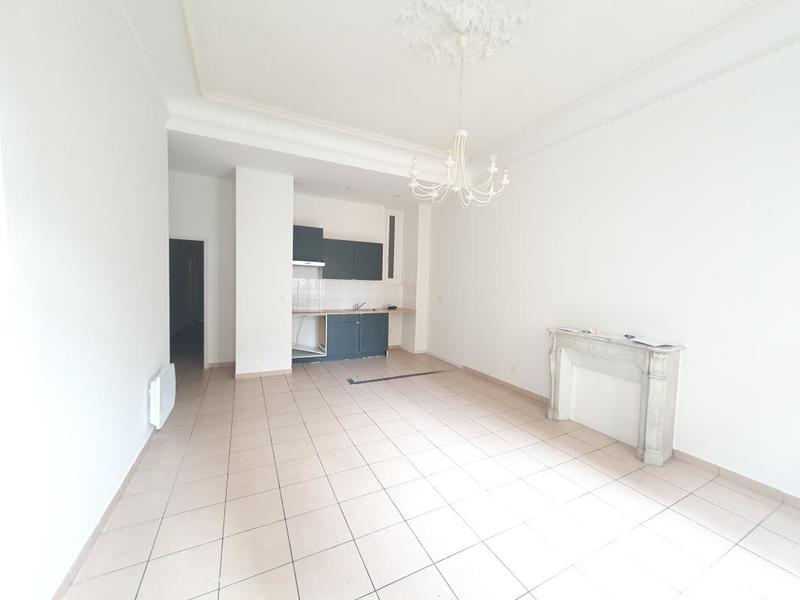 Appartement - 93 m² - 4 pièces