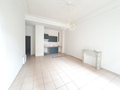 Appartement - 93 m² - 4 pièces