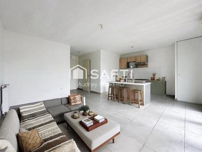 Maison - 64 m² - 3 pièces