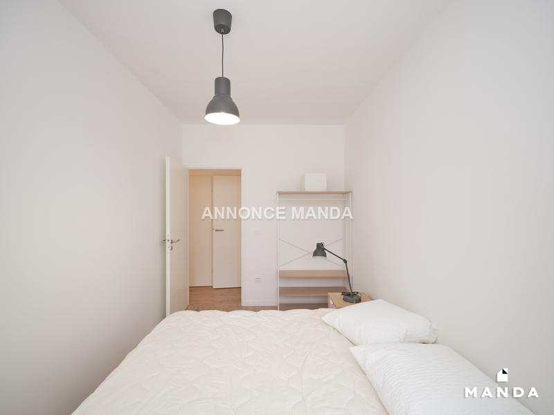 Chambre - 14 m² - 5 pièces