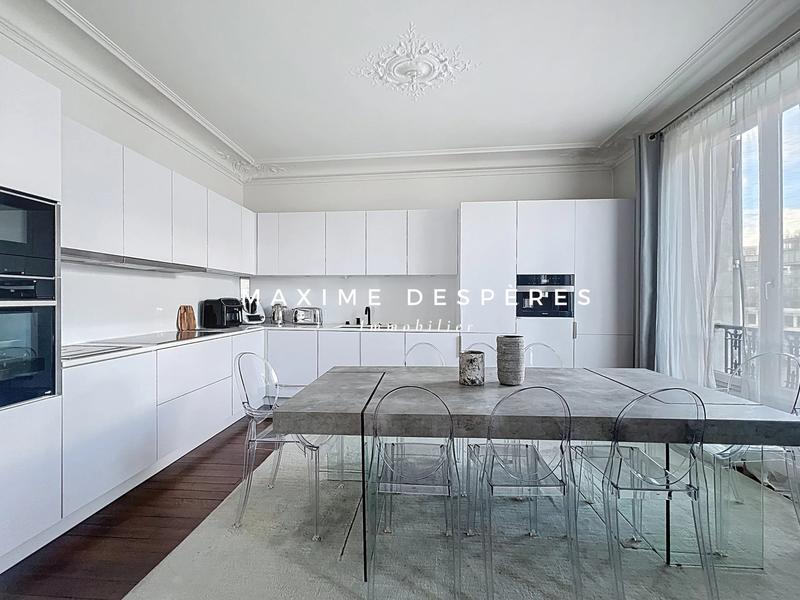 Appartement - 70 m² - 3 pièces