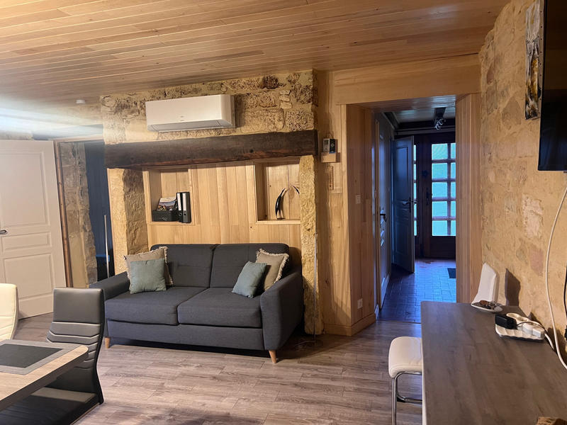 Maison - 170 m² - 12 pièces