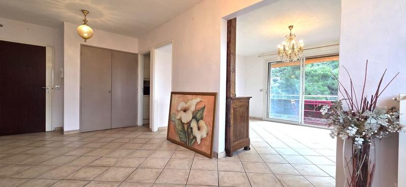 Appartement - 79 m² - 4 pièces