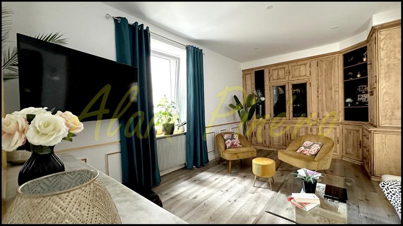 Maison de ville - 149 m² - 7 pièces