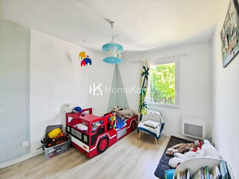 Maison - 105 m² - 5 pièces