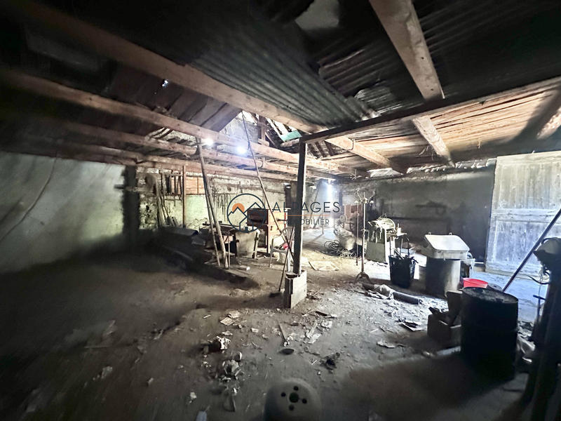 Châlet - 350 m² - 6 pièces