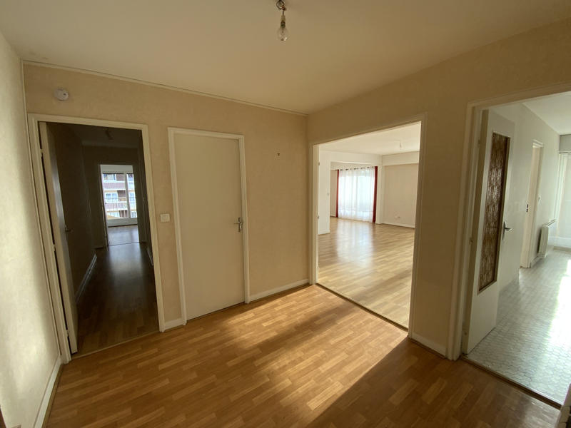 Appartement - 103 m² - 5 pièces