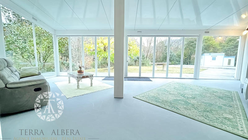 Maison - 155 m² - 5 pièces