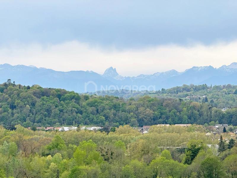 Appartement - 177 m² - 5 pièces