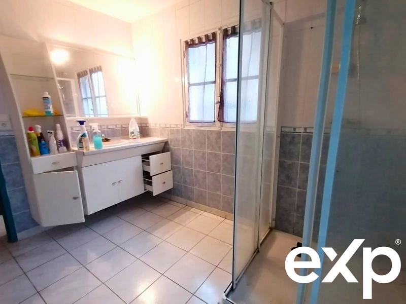 Maison traditionnelle - 110 m² - 4 pièces