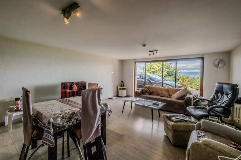 Propriété - 216 m² - 9 pièces