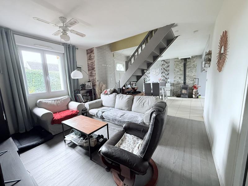 Maison - 85 m² - 5 pièces