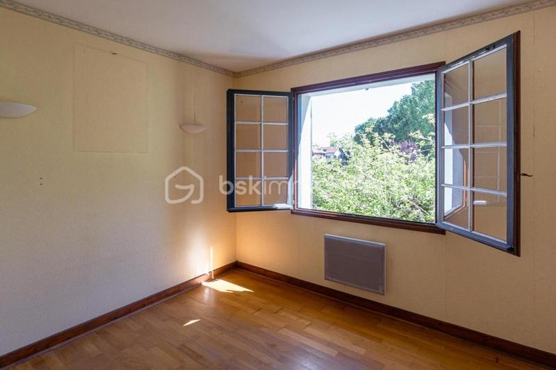 Maison - 160 m² - 4 pièces