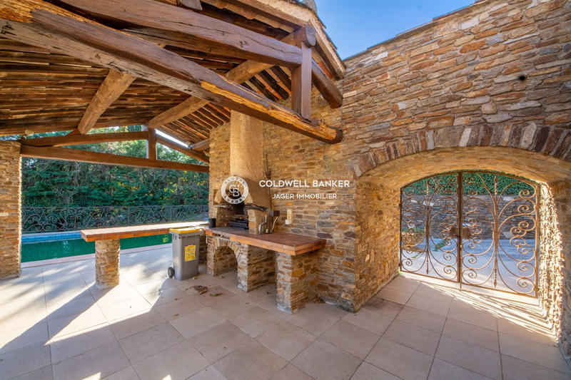 Villa - 800 m² - 11 pièces