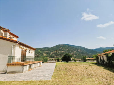 Maison - 200 m² - 6 pièces