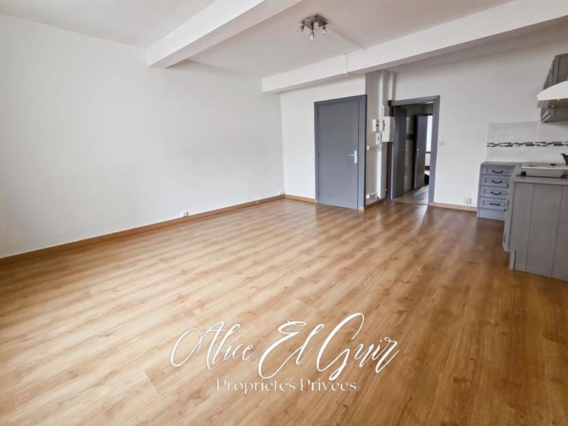 Immeuble - 170 m² - 7 pièces