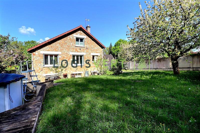 Maison - 134 m² - 8 pièces