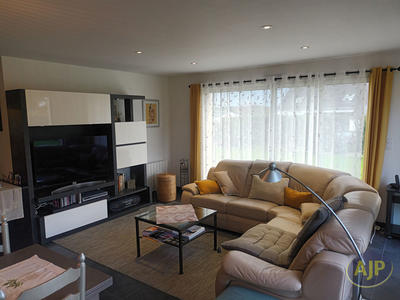 Maison - 108 m² - 4 pièces