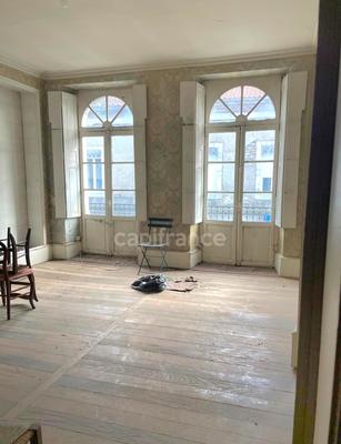 Immeuble - 616 m² - 15 pièces