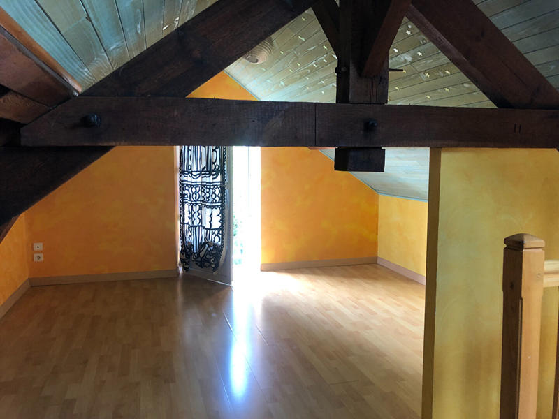 Maison - 61 m² - 2 pièces