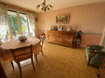 Maison - 81 m² - 5 pièces