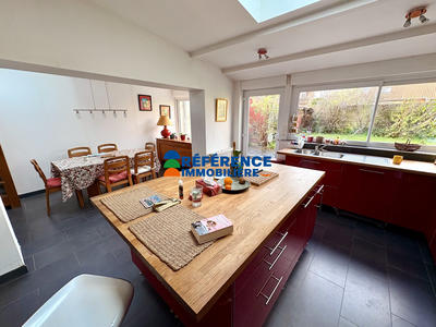 Maison - 138 m² - 5 pièces