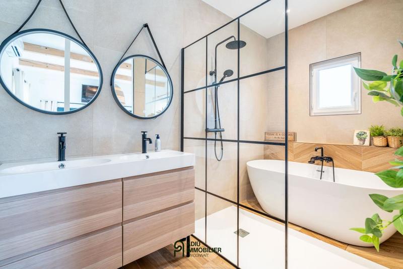 Maison - 175 m² - 5 pièces