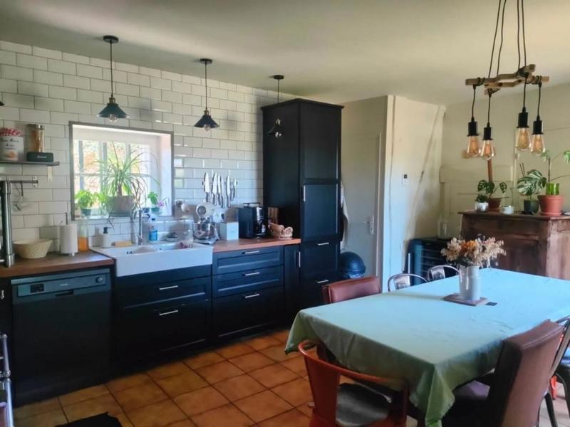 Maison - 96 m² - 4 pièces