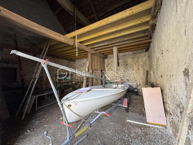 Immeuble - 128 m² - 1 pièce