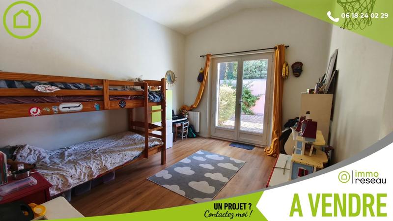 Maison - 215 m² - 8 pièces