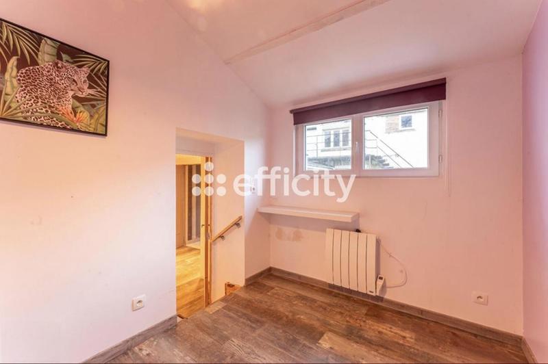 Immeuble - 285 m² - 12 pièces