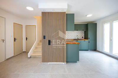 Maison - 98 m² - 3 pièces