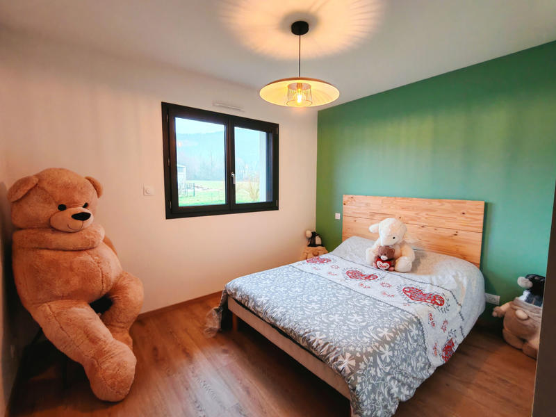 Maison - 98 m² - 5 pièces