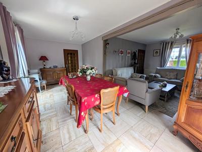 Maison - 125 m² - 6 pièces